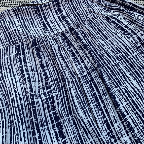 Holding Horses (Anthropologie) Button Down Shirt size S - Picture 4 of 7